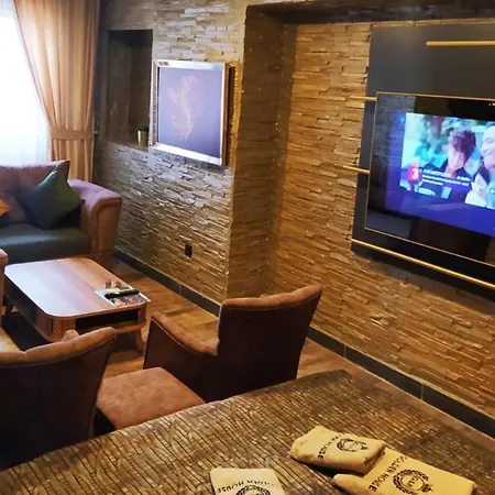 Aparthotel Golden House