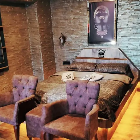 Aparthotel Golden House