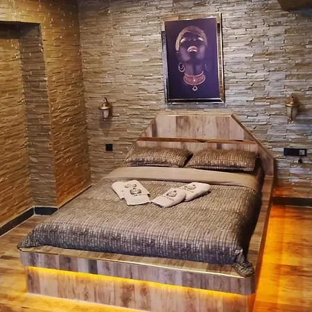 Aparthotel Golden House