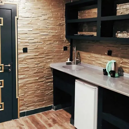 Aparthotel Golden House *