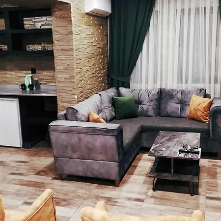 Golden House * Ankara